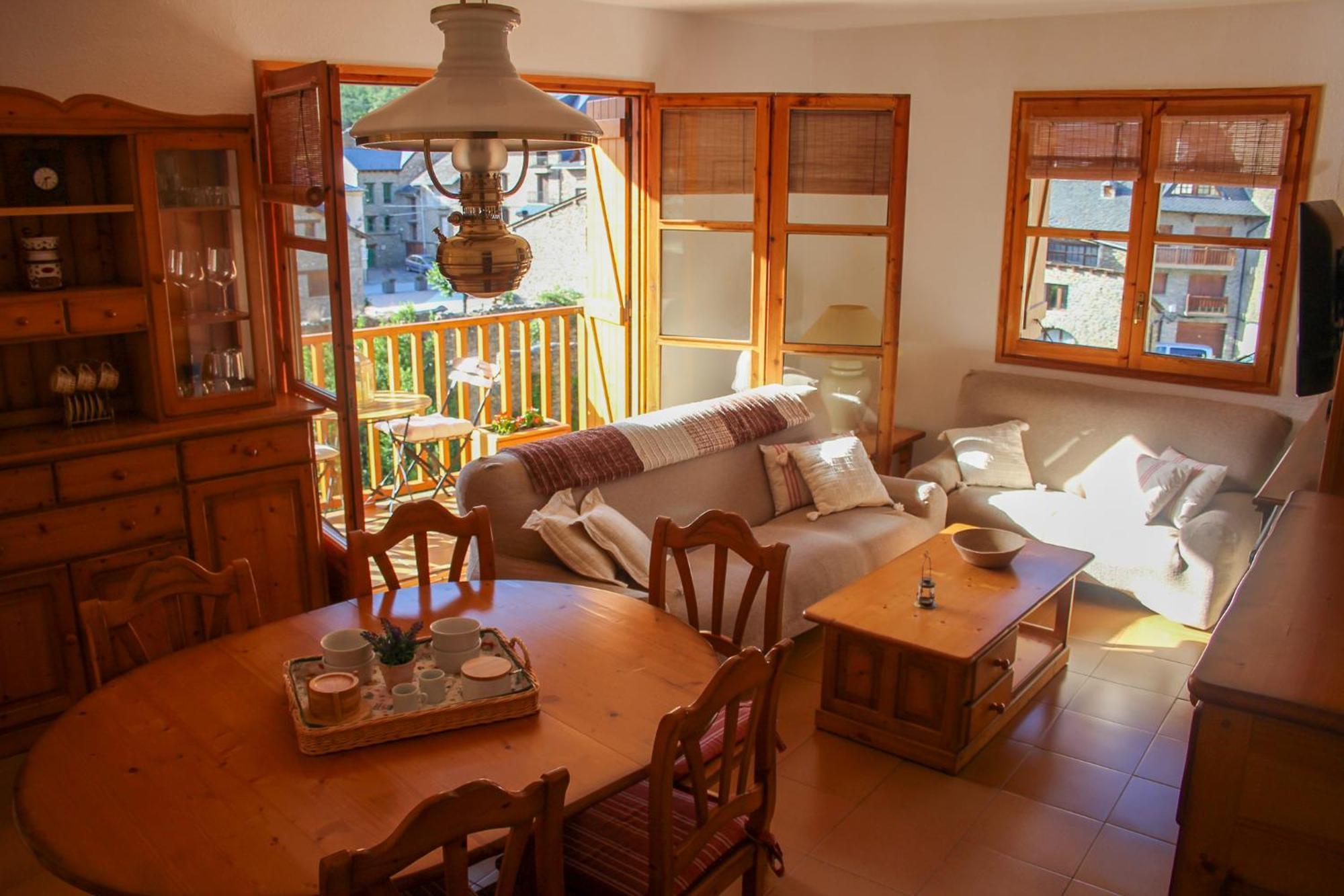 Apartament Montsent Rialp Exteriér fotografie